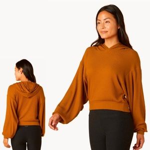 Beyond Yoga So Chic Silk Ribbed Cropped Hoodie Clove Brown